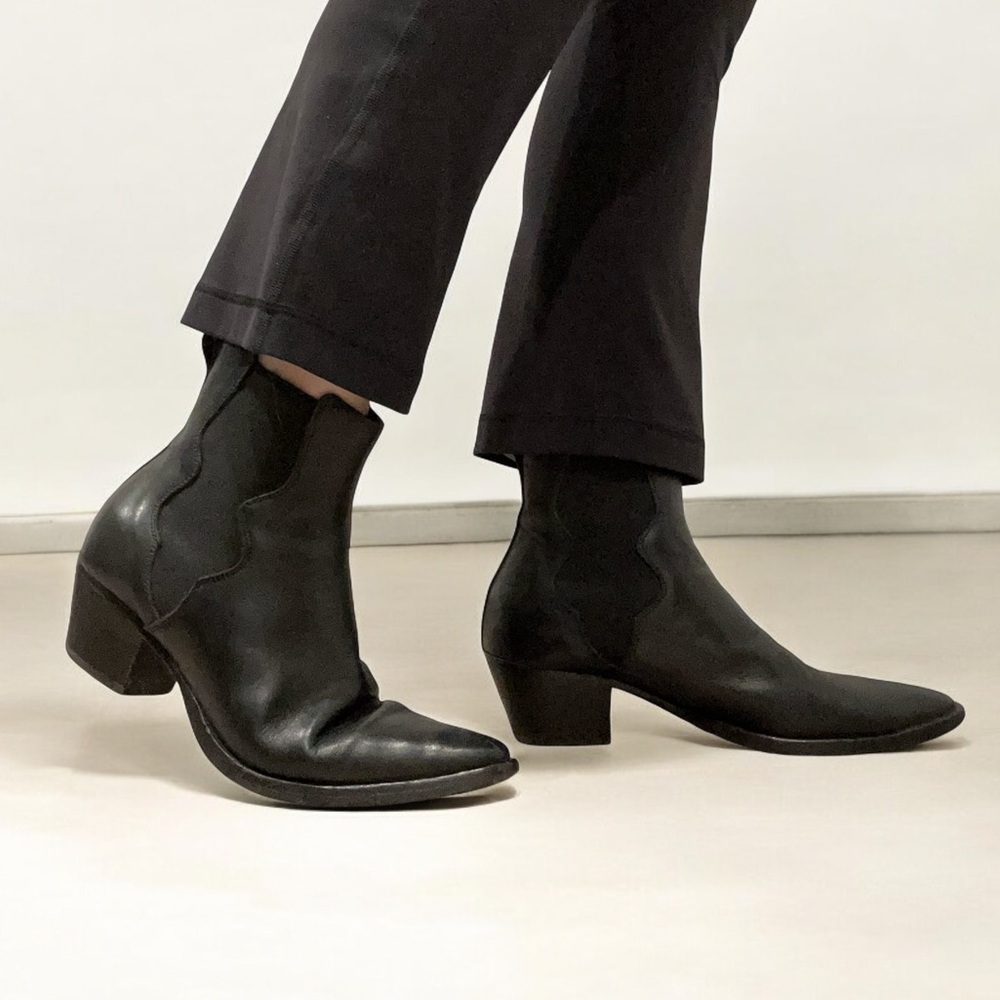 Italian Black Leather Chelsea Cowboy Ankle Boot